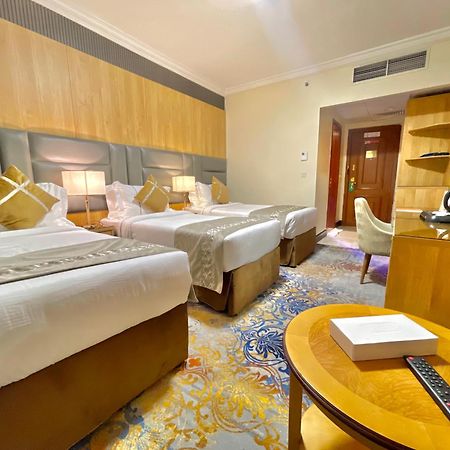 Zowar International Hotel Medina Bagian luar foto