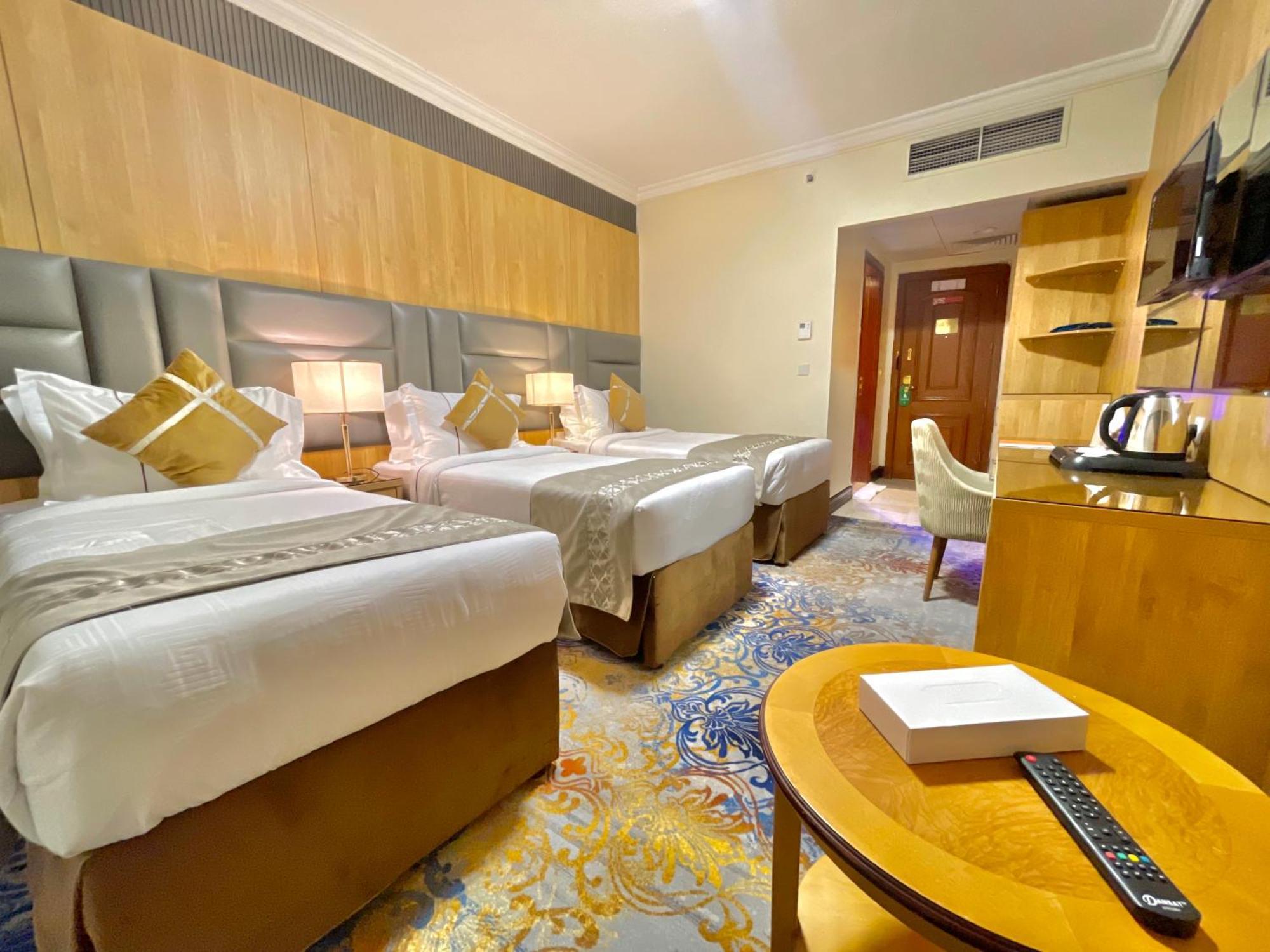 Zowar International Hotel Medina Bagian luar foto