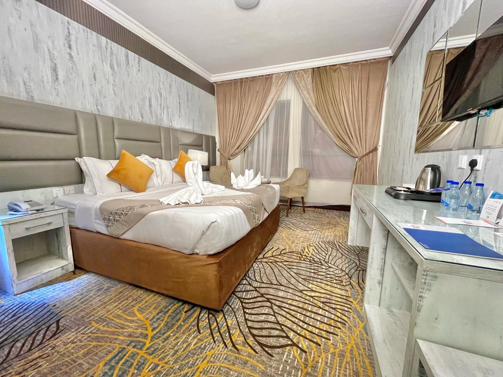 Zowar International Hotel Medina Bagian luar foto